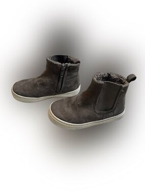 GAP Baby Toddler Boys Girls Gray Suede Faux Fur Lined Chelsea Boots Shoes Size 7